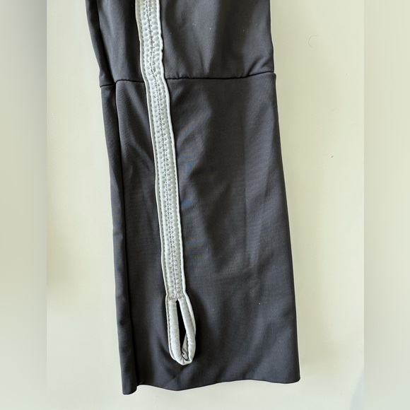 Track & Field Fit Dry Women's
Running Top - Picture 3 of 5